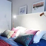 Nice Apartment Rue De Passy In Paris